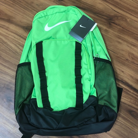 Nike Brasilia 6 XL Backpack